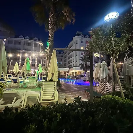 Klama Luxury * Golem (Tirana)